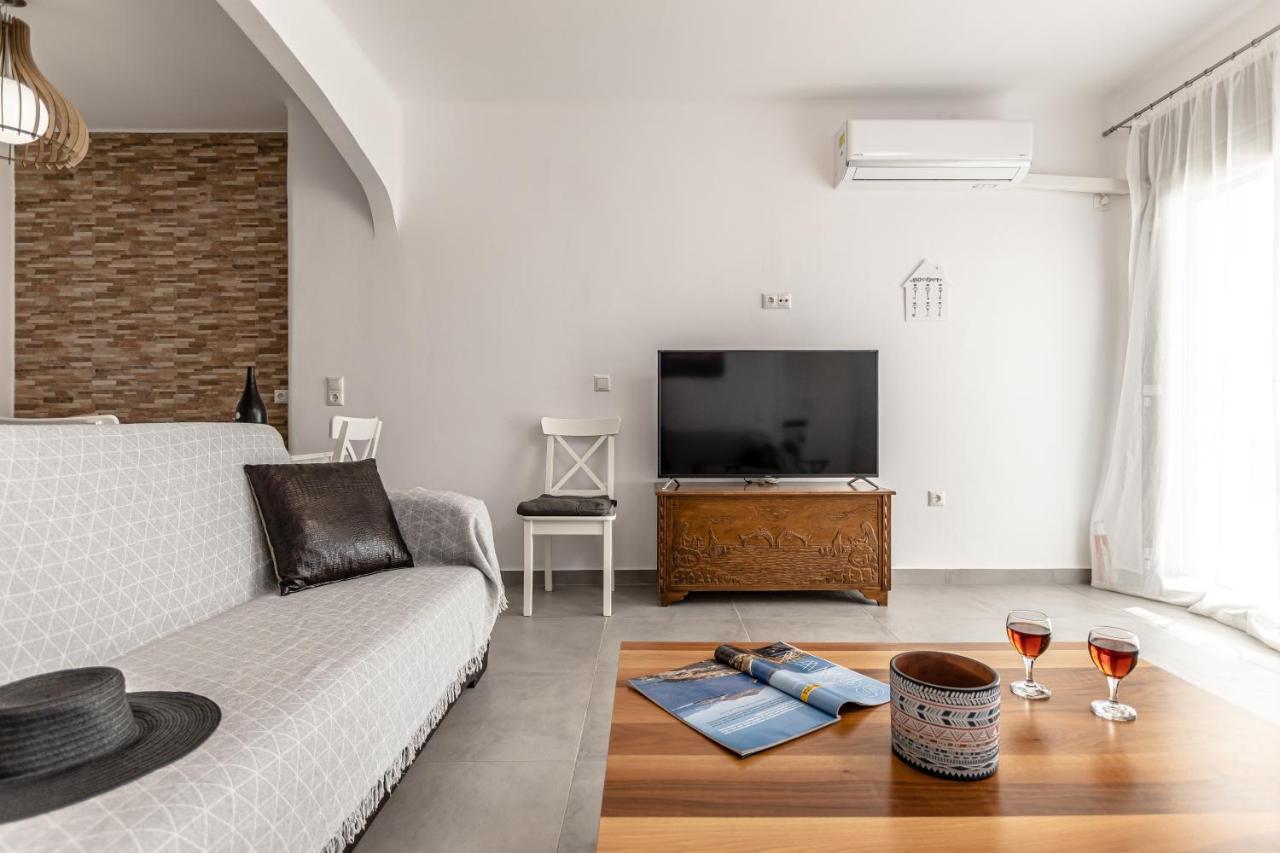 Dionysus House And Ariadne Apartment Sztelída Kültér fotó